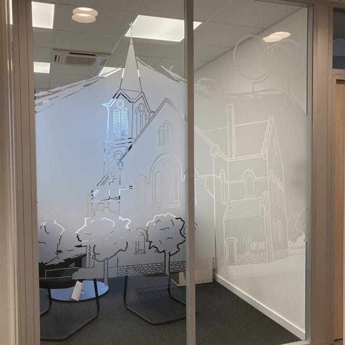 vitrophanie banque crédit mutuel