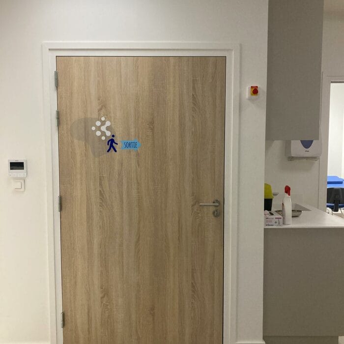 signalétique et vitrophanie centre d'imagerie médicale