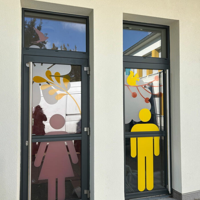 1-vitrophanie-toilettes-ecolegermainmuller-wolfisheim