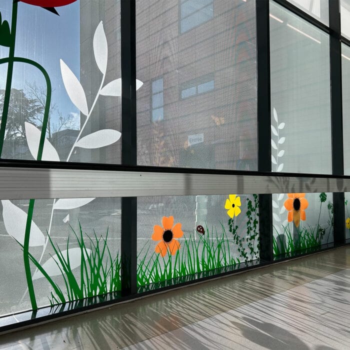 3-CHULille-vitrophanie-designmural-labogaite